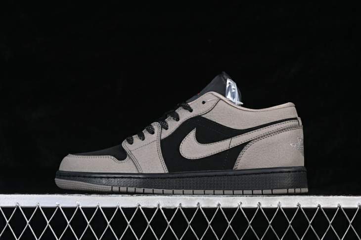 Picture of Air Jordan 1 LOW _SKUfw22003174679273741fw